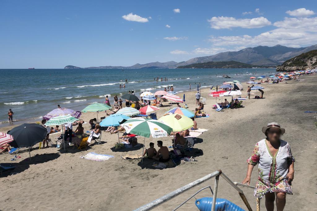 Livingapple Beach Minturno Extérieur photo